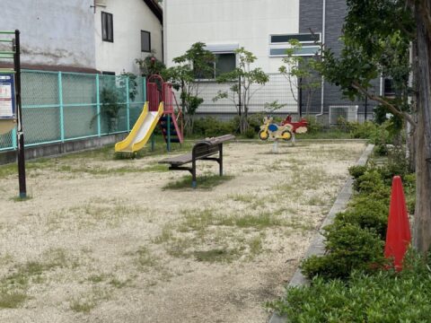 久宝寺二丁目公園